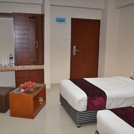 Hotel Lighthouse Family Retreat Cox's Bazar Esterno foto