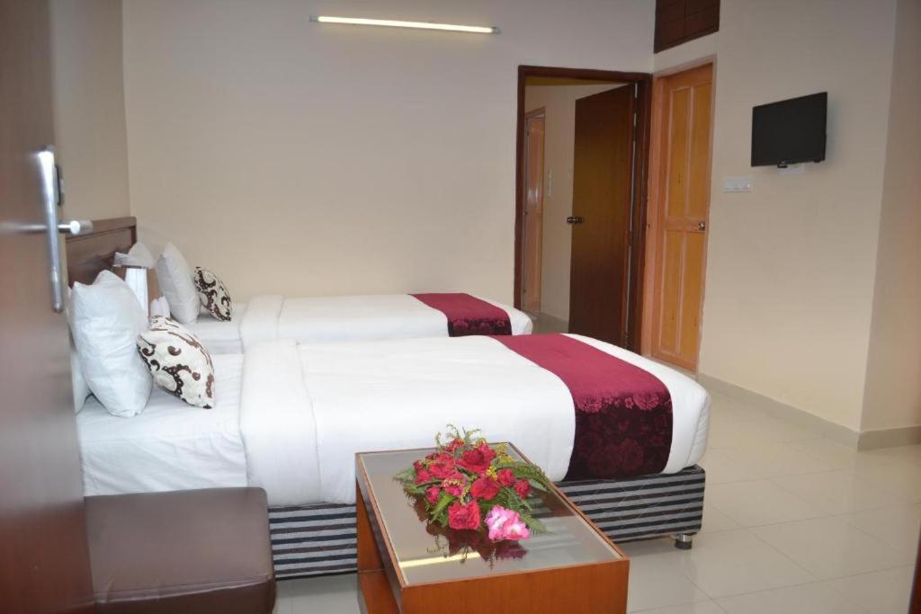 Hotel Lighthouse Family Retreat Cox's Bazar Esterno foto