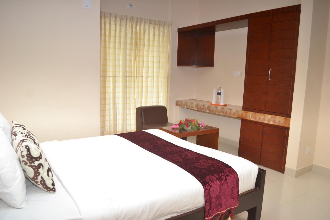 Hotel Lighthouse Family Retreat Cox's Bazar Esterno foto