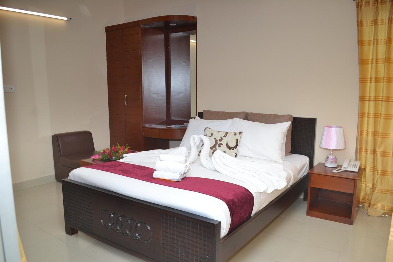 Hotel Lighthouse Family Retreat Cox's Bazar Esterno foto