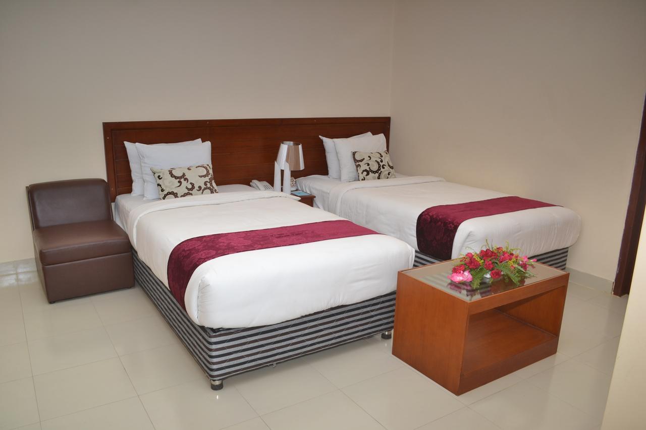 Hotel Lighthouse Family Retreat Cox's Bazar Esterno foto