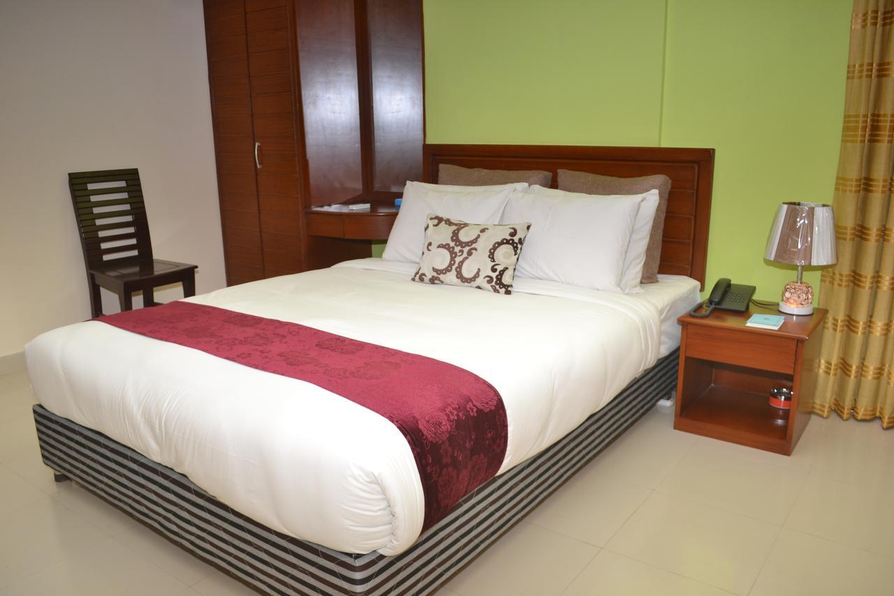 Hotel Lighthouse Family Retreat Cox's Bazar Esterno foto