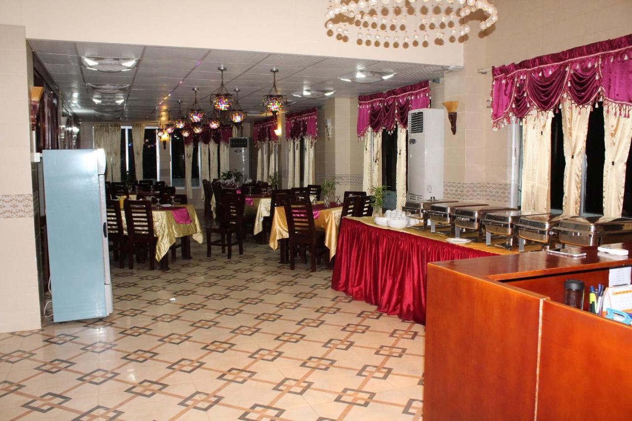 Hotel Lighthouse Family Retreat Cox's Bazar Esterno foto