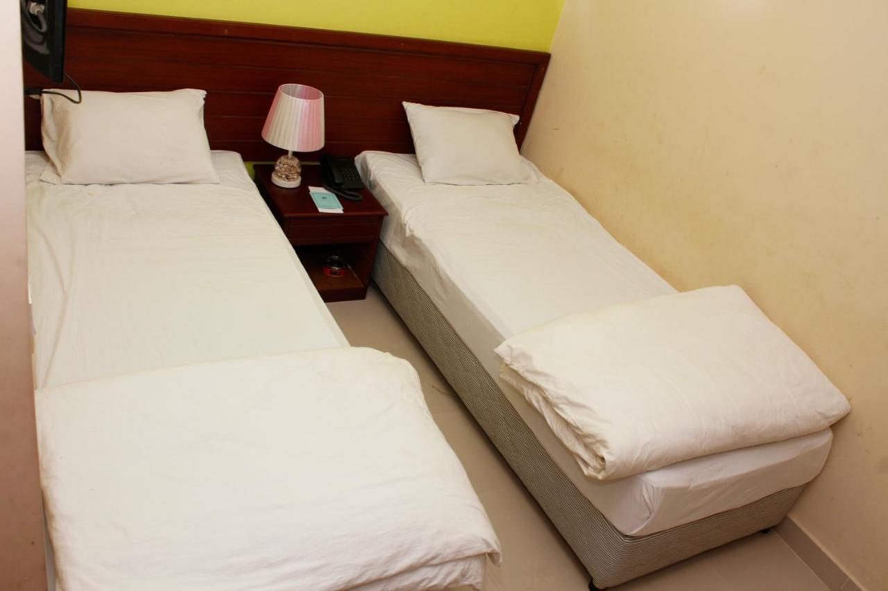 Hotel Lighthouse Family Retreat Cox's Bazar Esterno foto