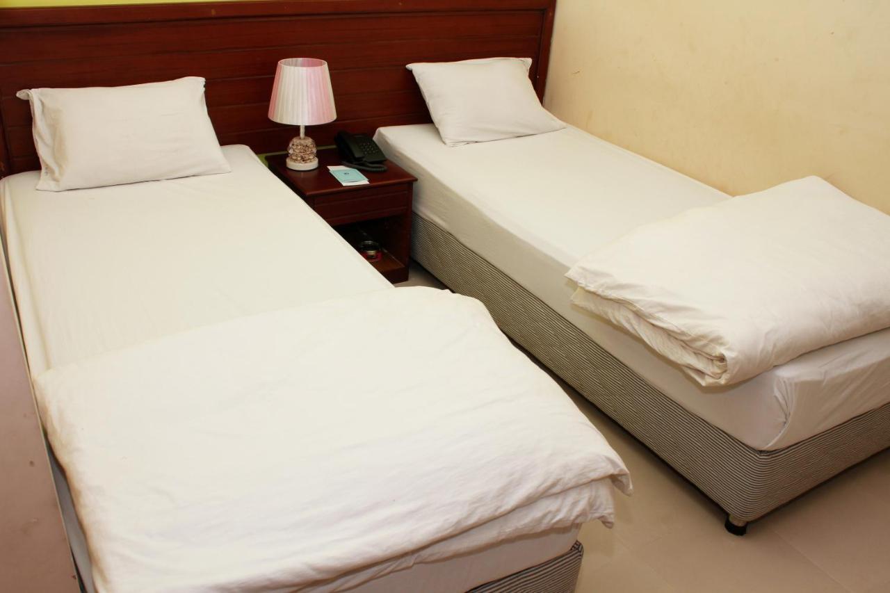 Hotel Lighthouse Family Retreat Cox's Bazar Esterno foto