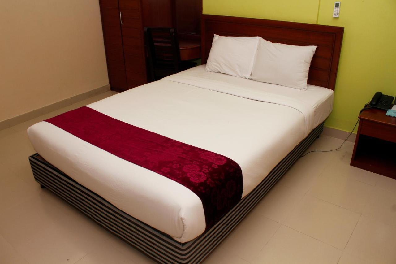 Hotel Lighthouse Family Retreat Cox's Bazar Esterno foto